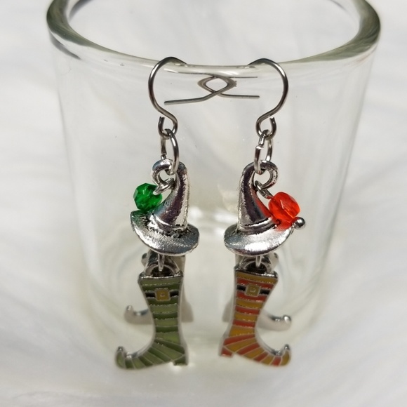 J & R Gems! Jewelry - So Sweet Witch Earrings!